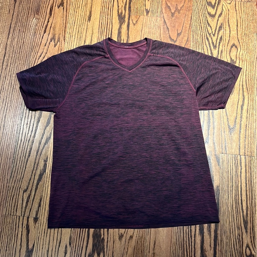 Men’s Lululemon Workout T-shirt